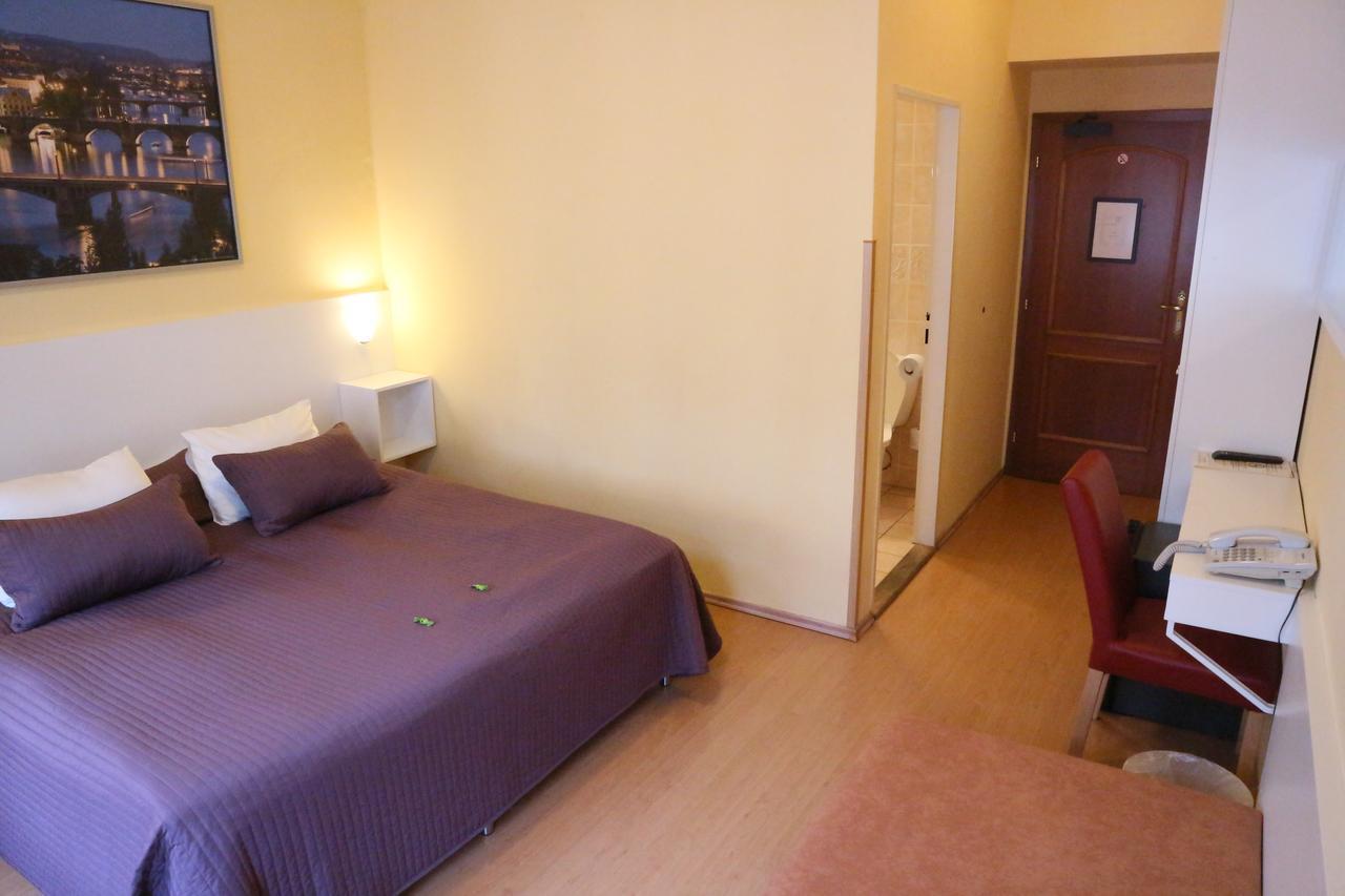 City Lounge Crown Hotel Прага Екстер'єр фото