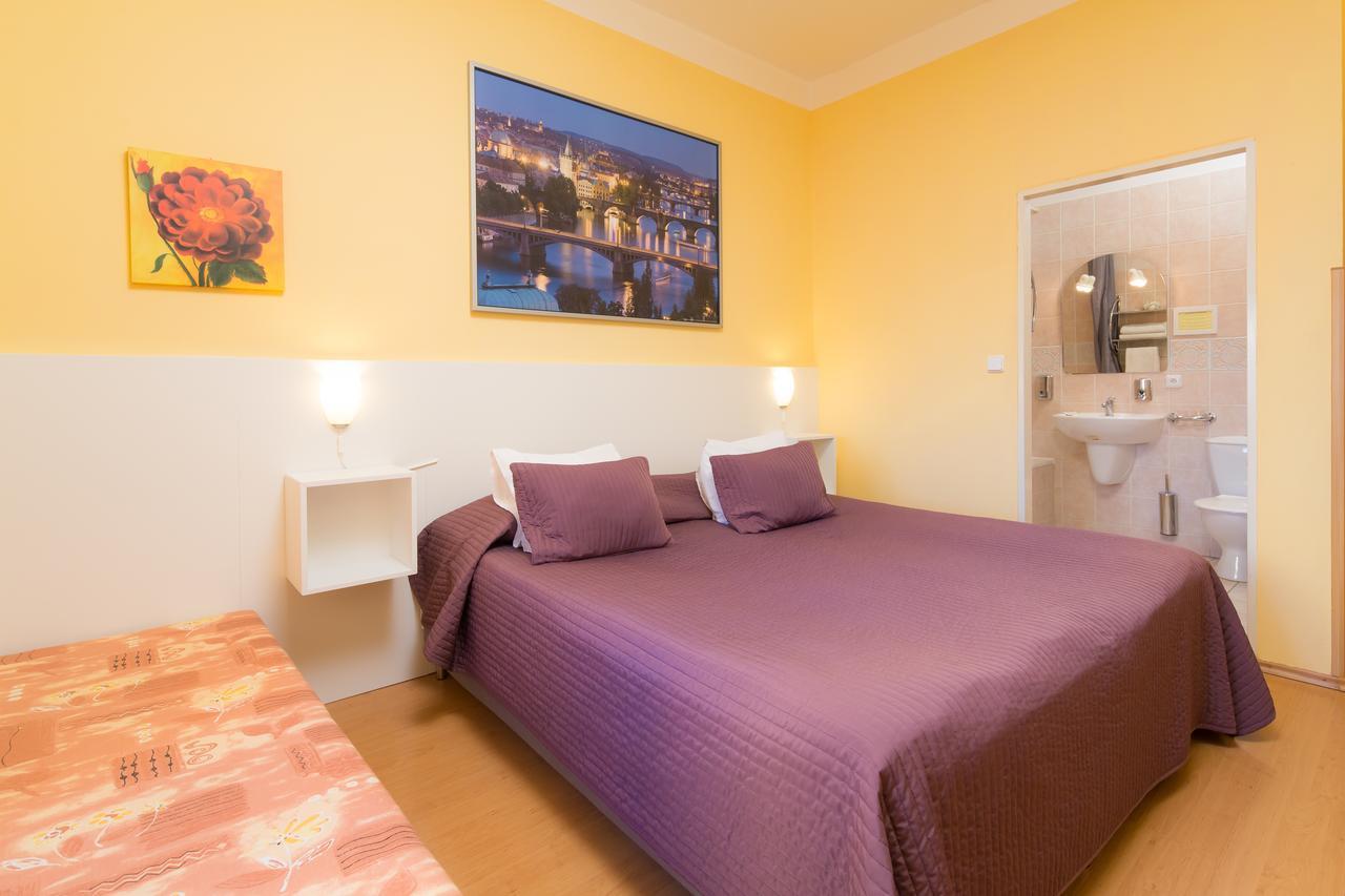 City Lounge Crown Hotel Прага Екстер'єр фото