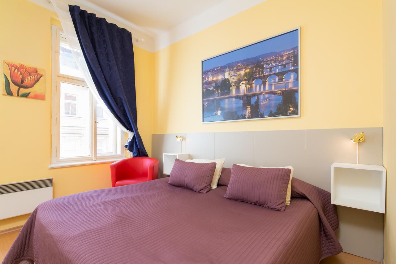 City Lounge Crown Hotel Прага Екстер'єр фото